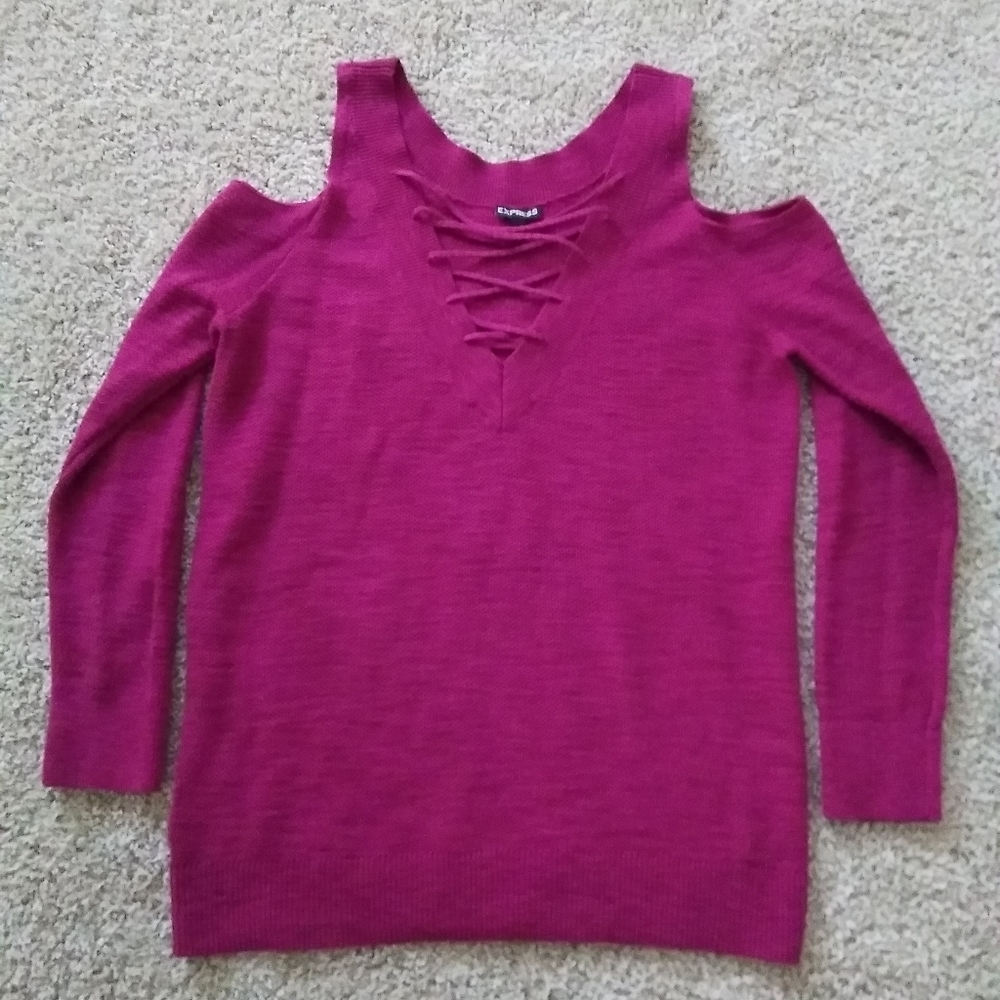 WOMEN'S EXPRESS SWEATER BLOUSE